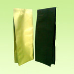Side gusset bag